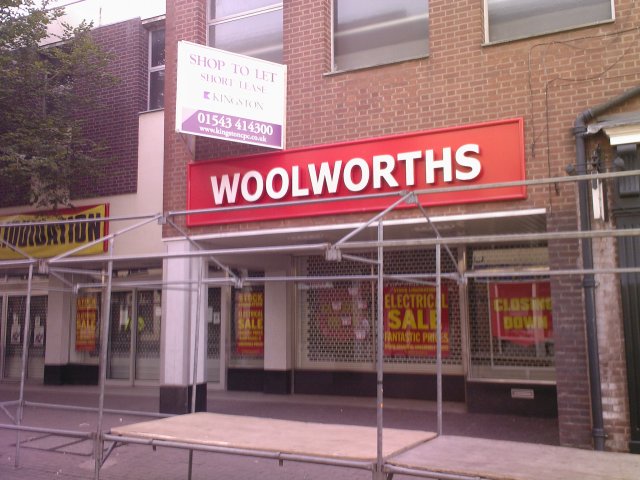 Woolworths Shut